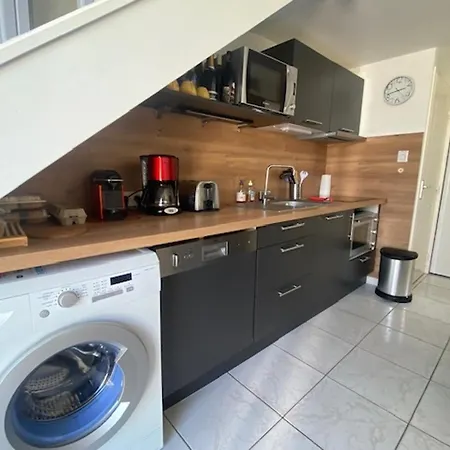 T3 Mezzanine A Saint-pierre-la-mer, Climatisee, Terrasse, Parking Prive, 6 Pers. - Fr-1-795-41 * Fleury